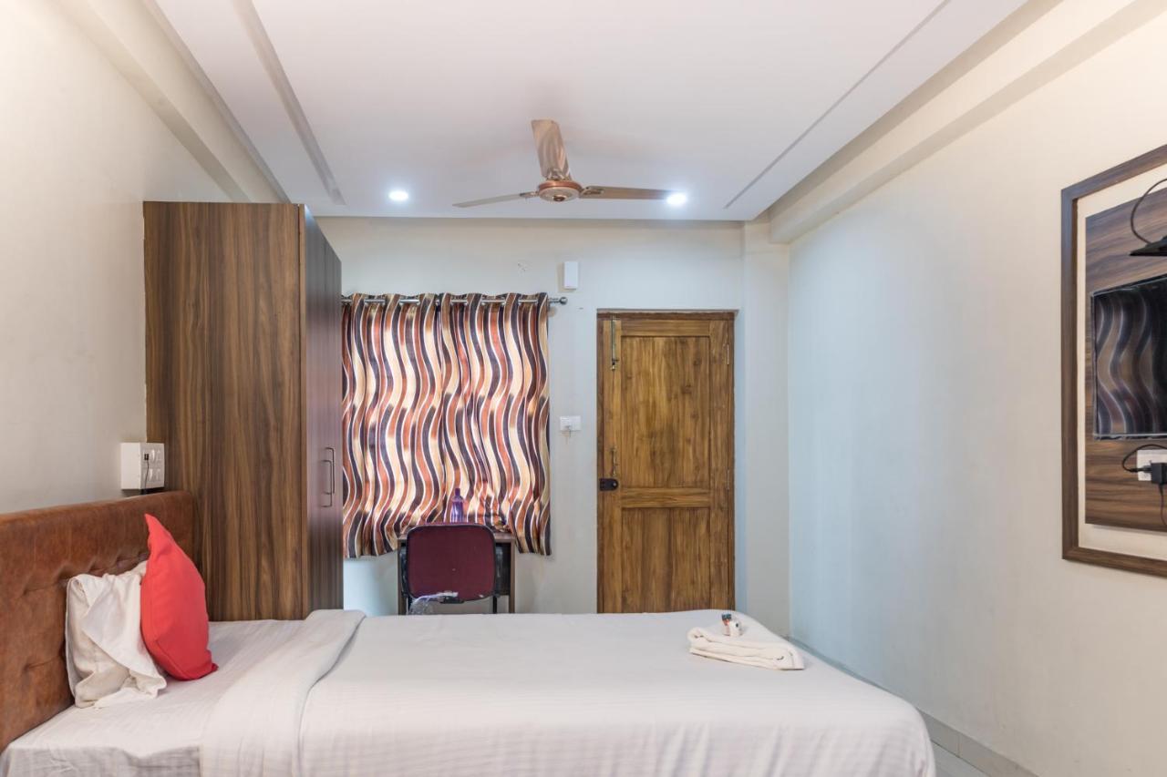 Hotel Renuka วิสาขปัตนัม ภายนอก รูปภาพ