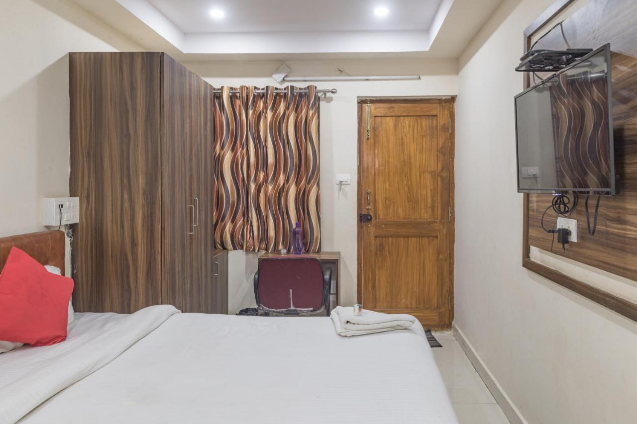 Hotel Renuka วิสาขปัตนัม ภายนอก รูปภาพ